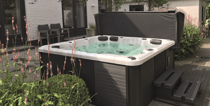 Ga naar Jacuzzi spabad